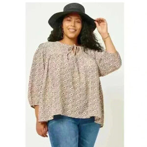 Hayden Plus size top size 2X